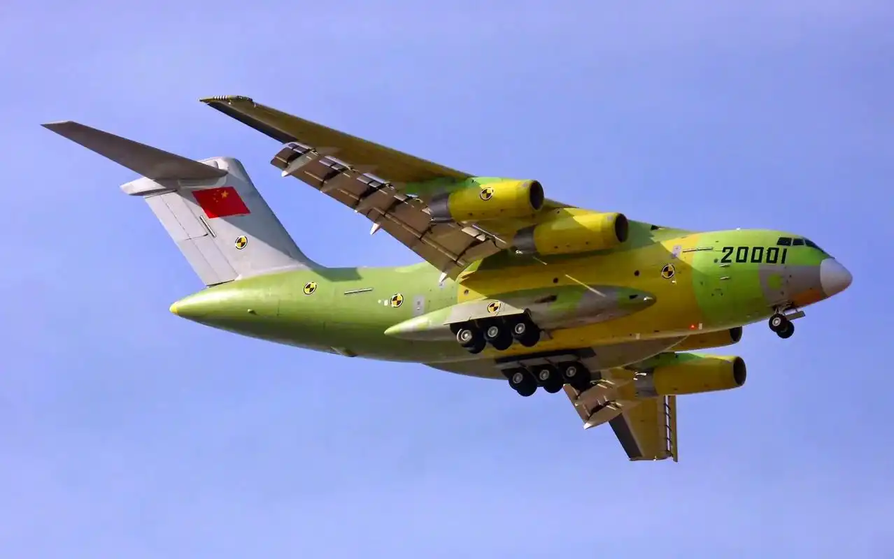 中国9899运20运输机.运-20(中国编号:y-20,绰号 - 抖音
