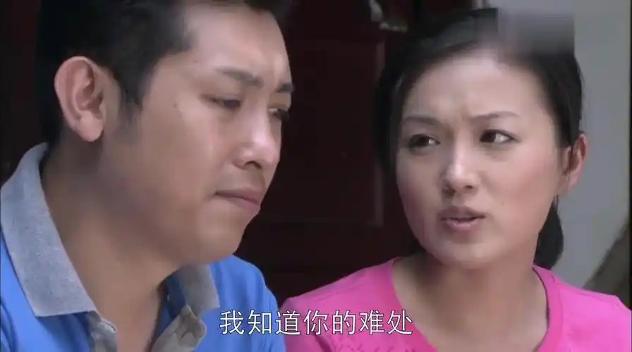 带泪梨花:美女细心开导小伙,让他闲暇之余,多多看望父亲!