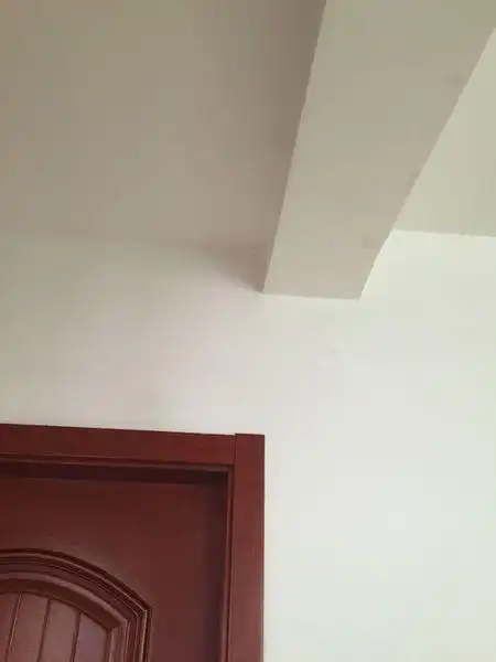 横梁压门好不好不知大家是否有注意到住家大门含门框正上方是否有横梁