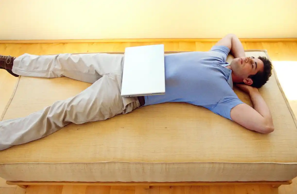 越混越落魄排行榜 第一:懒 第二:清高 第三:情商