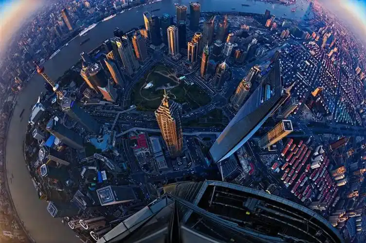 上一页 下一页 作品名称: 陆家嘴俯瞰(组一)  作品描述: 陆家嘴——原