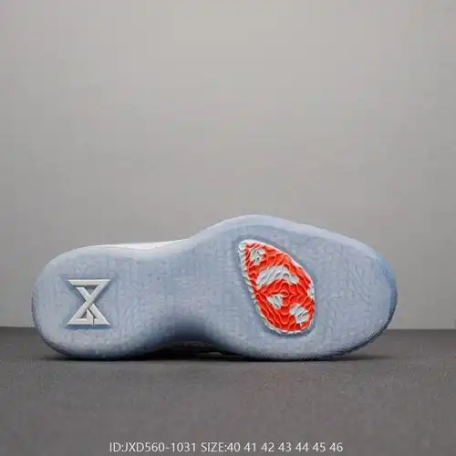 上市时间:2022年秋季适用季节:春秋鞋底材质:橡胶1%类别:篮球鞋适用