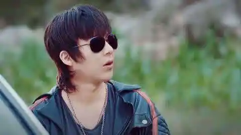 黑爷聊聊小花不聊刘昱晗刘宇宁黑花终极笔记