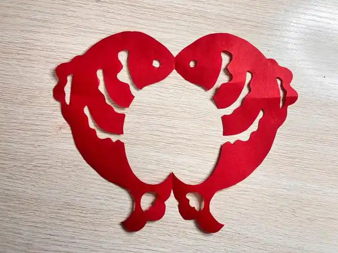 年年有余小鱼儿剪纸