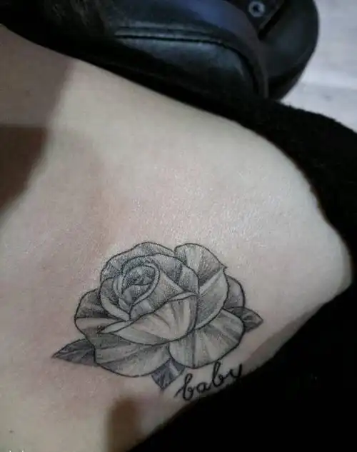 玫瑰纹身图片_胸部清新植物成品纹身图案(2)_山西省大同市纹身店-精雕