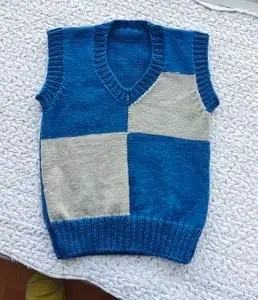 4岁男童毛线背心