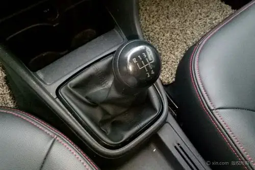 大众捷达档把特写