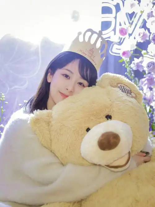 杨紫宝贝生日快乐