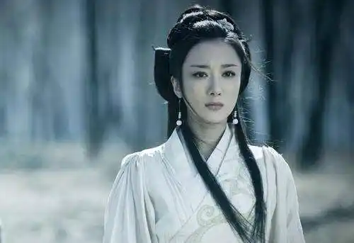 历史上真实的虞姬并非项羽之妻,也没有随项羽自刎