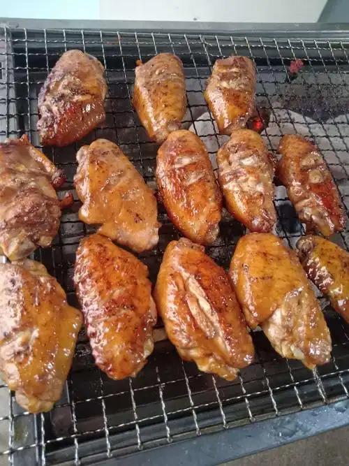 妈妈的诱惑之在家穿睡衣烧烤