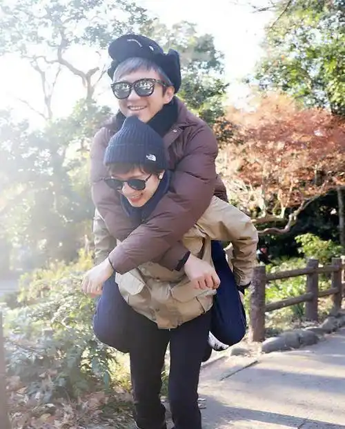 邓超再次刷新好老公形象真正有格局的男人都会把老婆放第一位