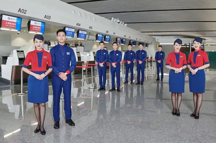 魅力十足丨河北航空新一代空乘制服正式发布