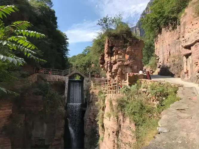 河南省万仙山郭亮村旅游风景区