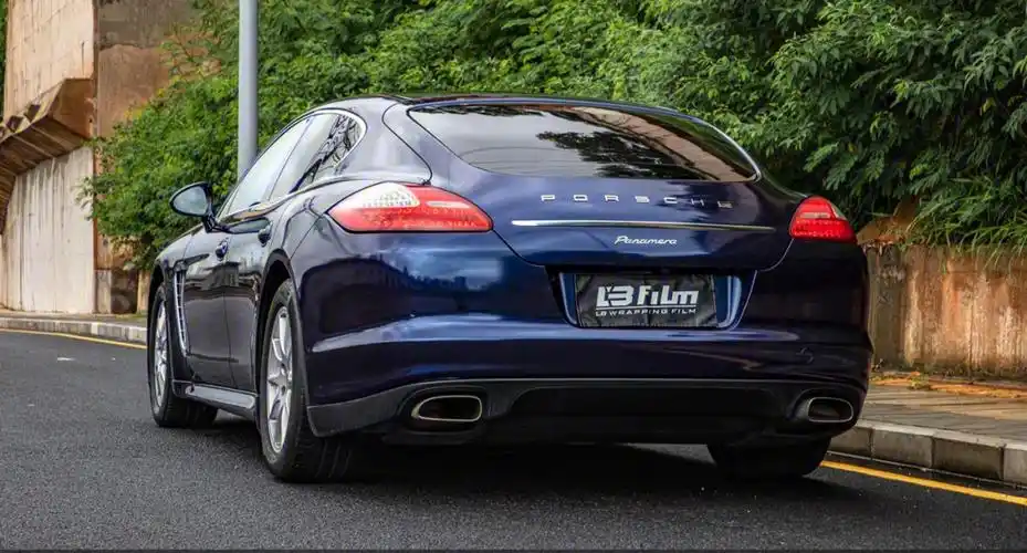 保时捷帕拉梅拉车身改色