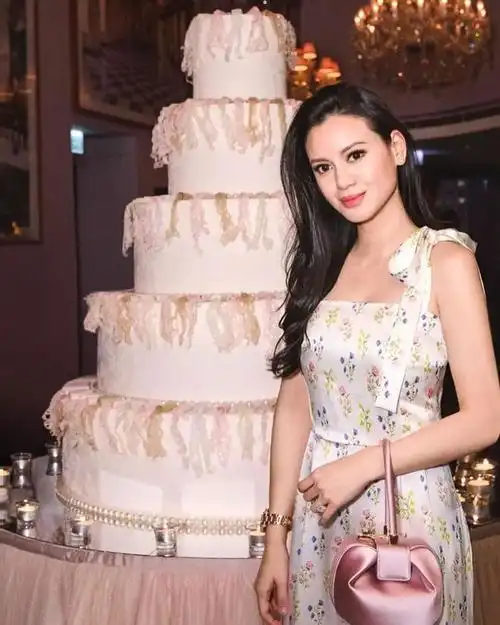 她才是真正的顶级名媛 世纪豪门婚礼惊动整个香港