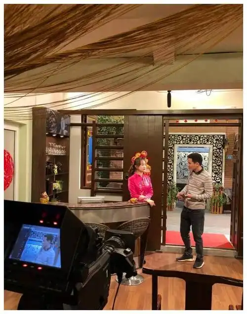 康天庥想娶她结果却嫁给了人家冰冰的扮演者龚洁影的老公曝光