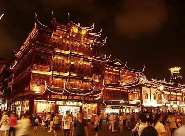 走遍10000个中国旅游景点第13期:上海城隍庙