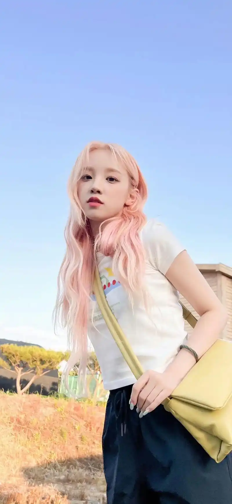 宋雨琦壁纸.#高清壁纸 #宋雨琦 #gidle #壁纸 - 抖音