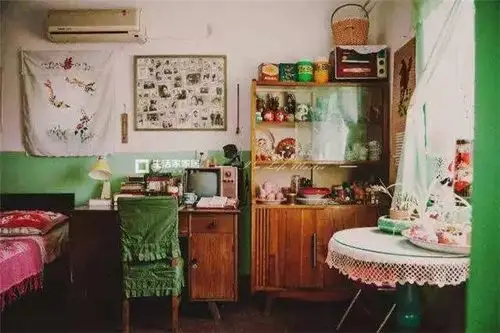 室内装修在我国的发展历史并不长 上世纪八十年代,商品房开始出现