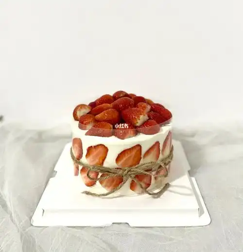 6寸草莓蛋糕_草莓蛋糕_美食_美食展示_创意美食展示