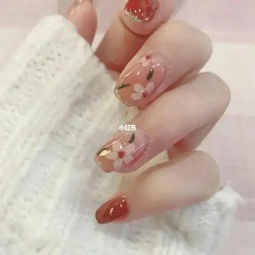 春天怎么能少的了手绘花卉美甲