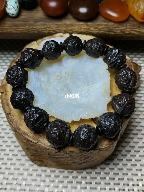 埃及沙漠黑金刚原石手串精品