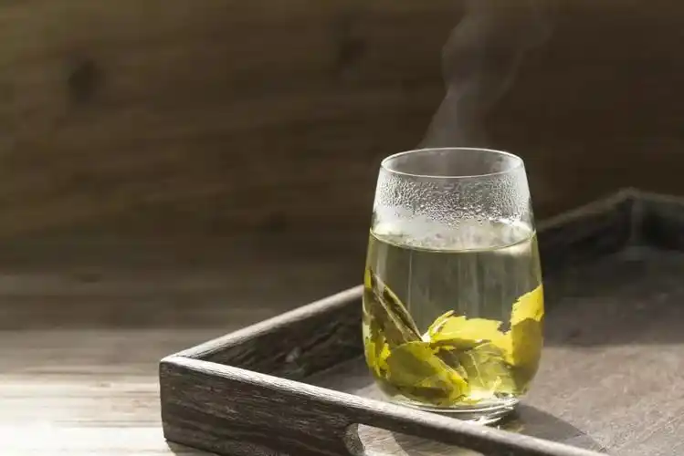 夏季养生误区多,你中招了吗?_热茶