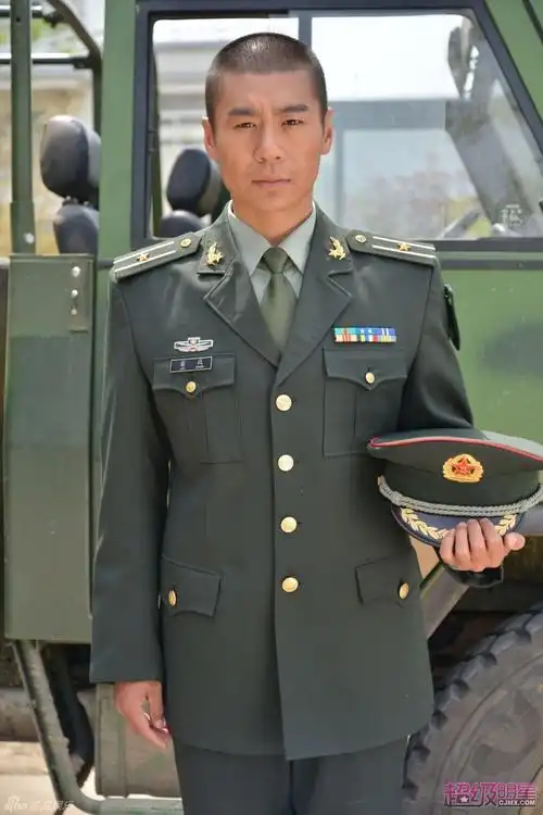 组图:《特种兵之火凤凰》徐佳诠释魔鬼教官