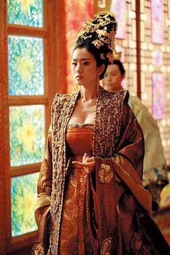 张艺谋:巩俐是我的缪斯 如果要在国内选一位将女性角色作为电影核心