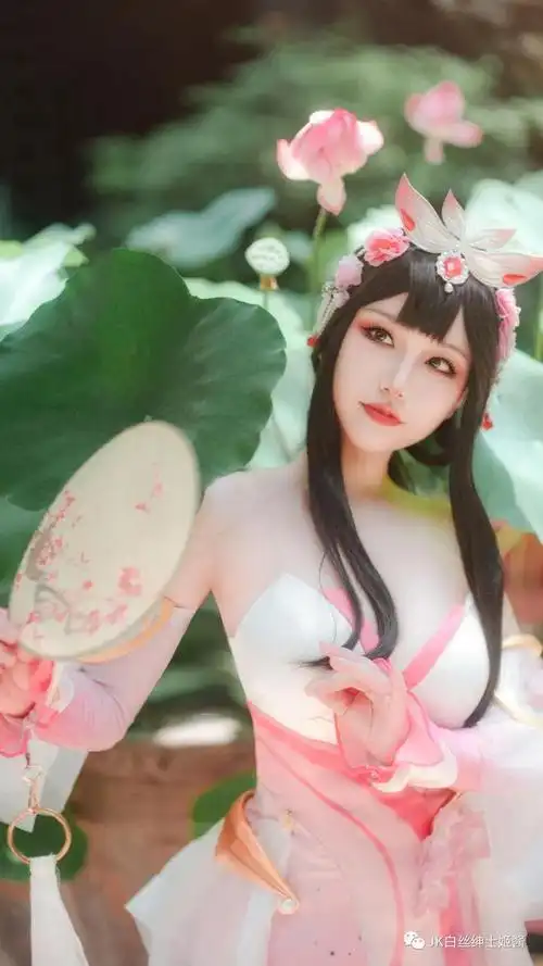 cos王者荣耀甄姬不到园林怎知春色如许