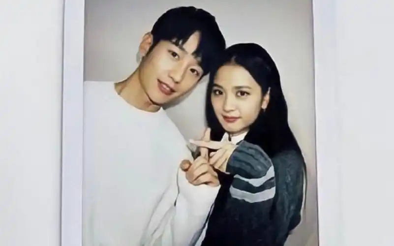 【金智秀x丁海寅】遇到你之后我开始学会双标 小动作越来越多 喜欢