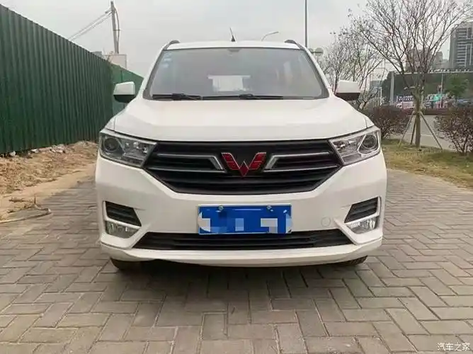 新到店国民神车五菱宏光s3 七座面包车,2019年上牌,一手