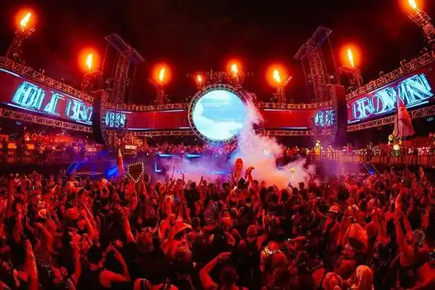 edc电音节如何成为超50万人的音乐朝圣之地?