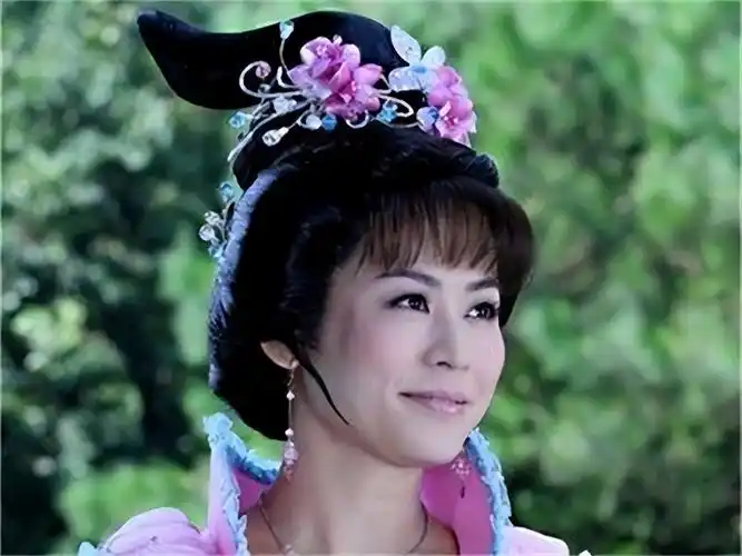 薛平贵与王宝钏全集剧情介绍(重温《薛平贵与王宝钏》:苦守寒窑千里寻