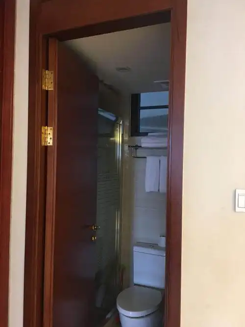 三亚湾二线海景房低价急售 急急