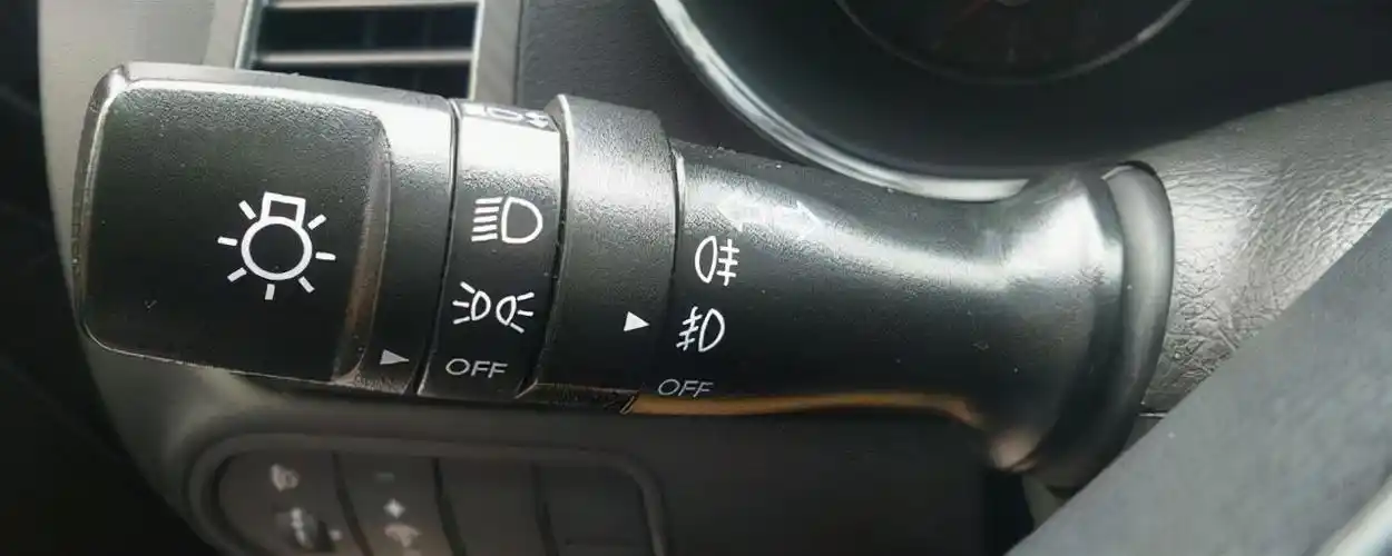 近光灯标志是什么(近光灯图标的正确辨别方法)