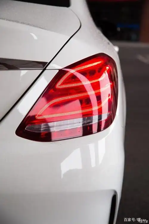 忠爱二手奔驰c200,白送新车也不要,只因坚决抵抗1.5t小排量!