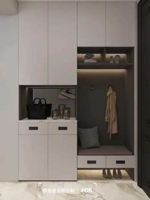 主人回家,客人进门,第一眼就是玄关柜,玄关柜的设计是否合理也很大
