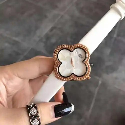 四叶草b326471893808 皮带 石英女表_卖时间商城-精仿手表,高仿手表