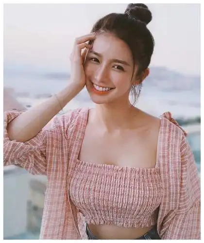 蔡卓宜被怀疑整容?看到她童年照,才知道什么叫标准的从小美到大