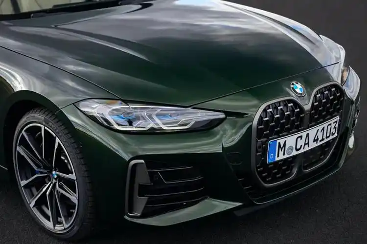 新宝马m4敞篷版官图发布 年内正式上市