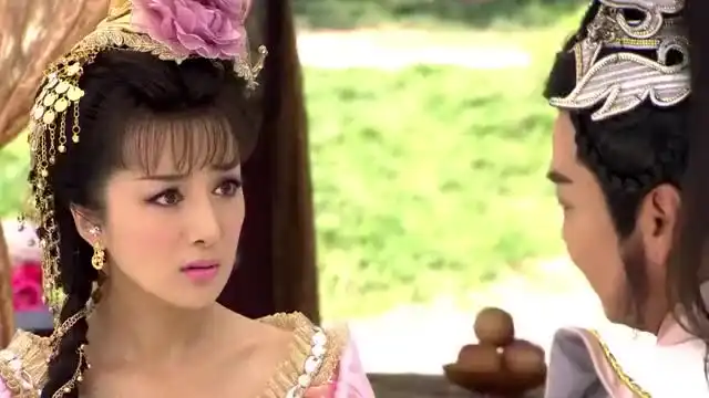 封神英雄榜:黑图君主好心送姬龙披风,没想到竟被姬龙调戏