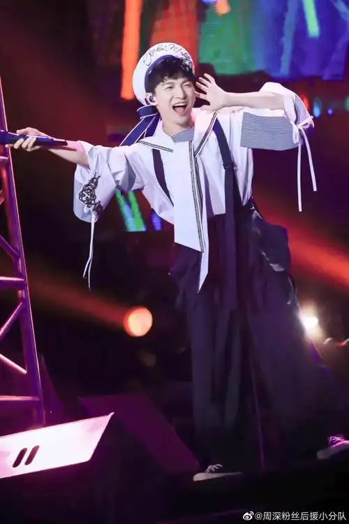 他被高晓松盛赞无可取代,却差点被偏见毁掉:一个人