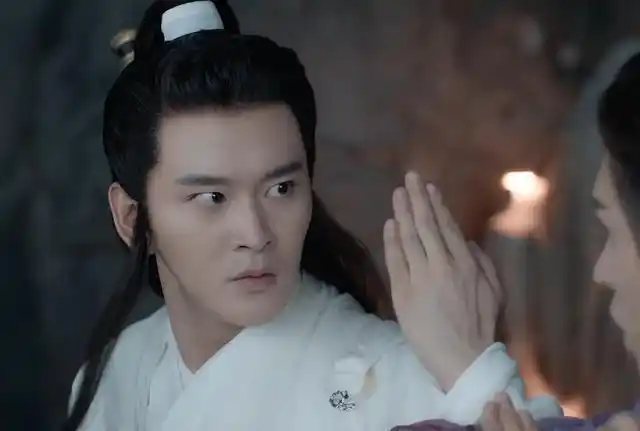 山河令武力巅峰叶白衣只能食寒食饮冰露变身吃货只为寻死