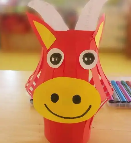 《牛气冲天小灯笼》手工小制作