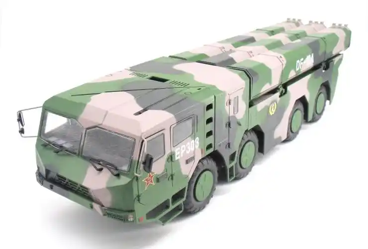 长剑10长剑十东风10a巡航导弹发射车合金仿真反舰导弹车模型摆件