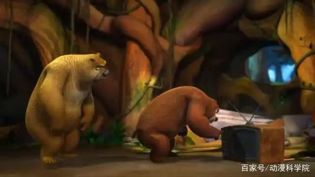 回到树洞,熊大试图打开电视机,可是再怎么操作,始终没有图像出现.