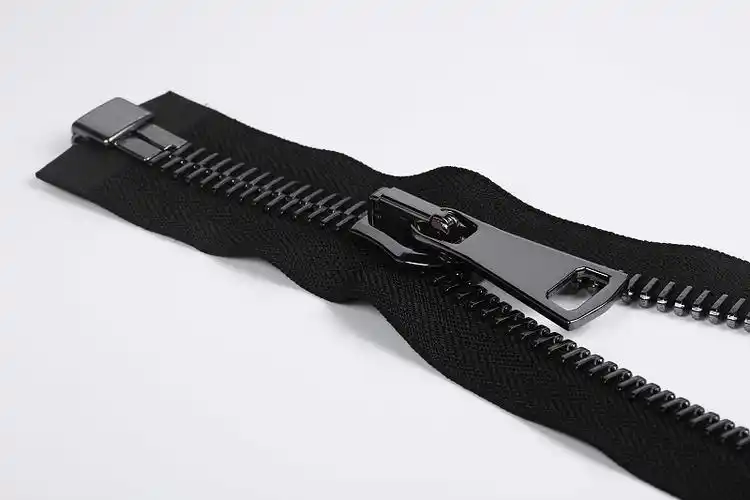 联掌金属拉链提供多规格多样式拉链个性化定制