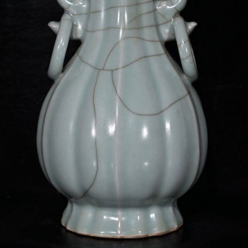 宋代龙泉开片双耳花口玉壶春瓶23×12cm开片回流花瓶陶瓷复古瓷器