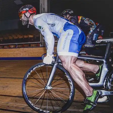 腿围80厘米,深蹲300公斤,最强自行车运动员,速度与肌肉并存